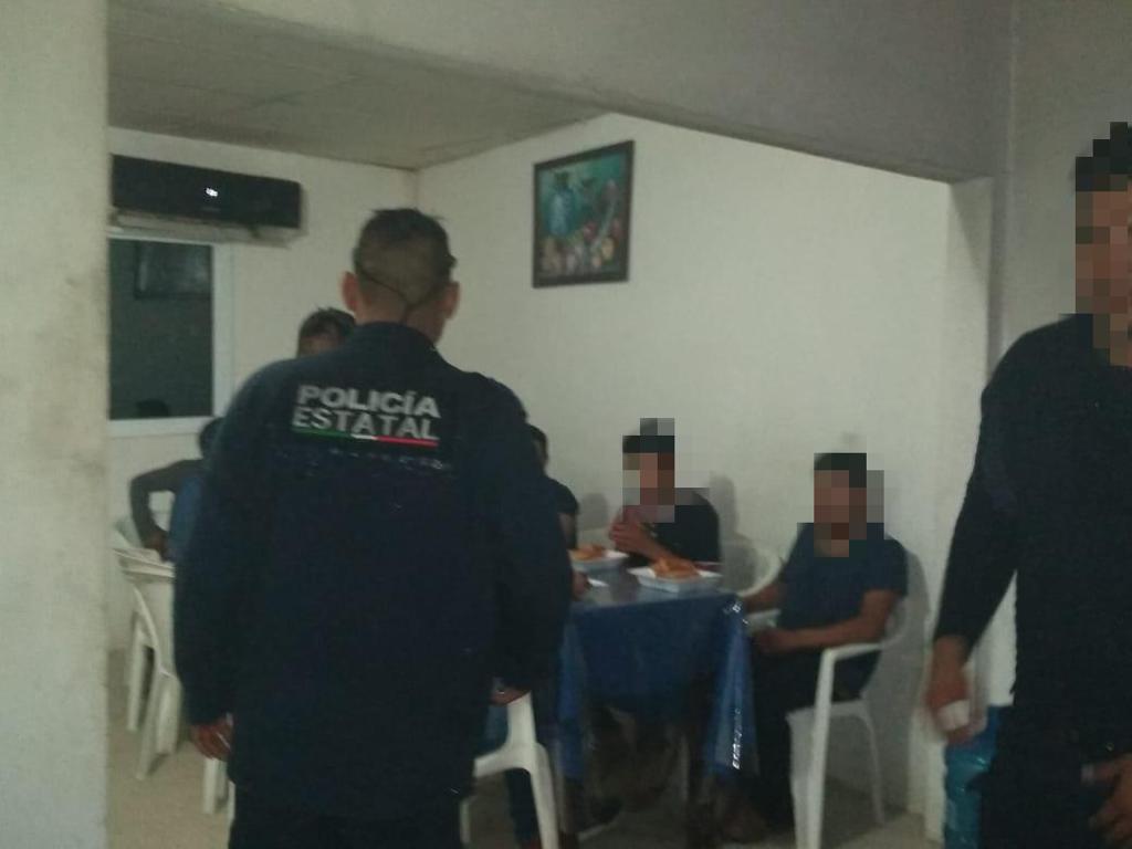 Resguarda SSP a 41 migrantes en Agua Dulce, Ixtaczoquitlán y Jáltipan