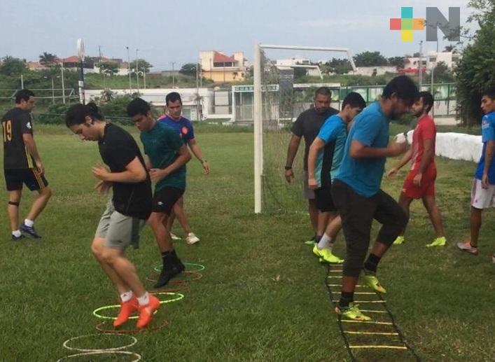 Martín Calderón desarrolla proyecto CDP SoccerFit