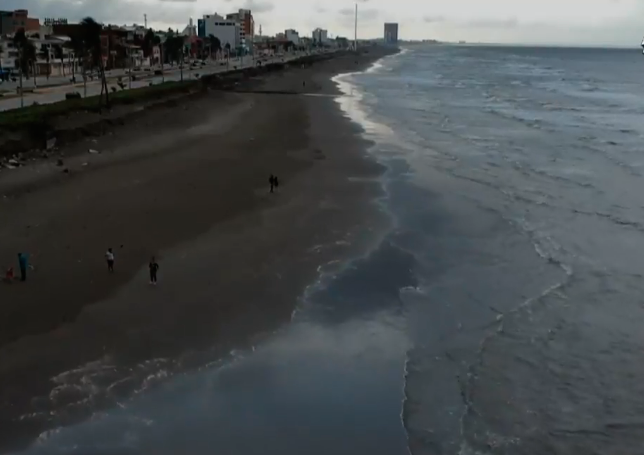 Ambiente caluroso, probabilidad de lluvias en zona montañosa y al sur del estado