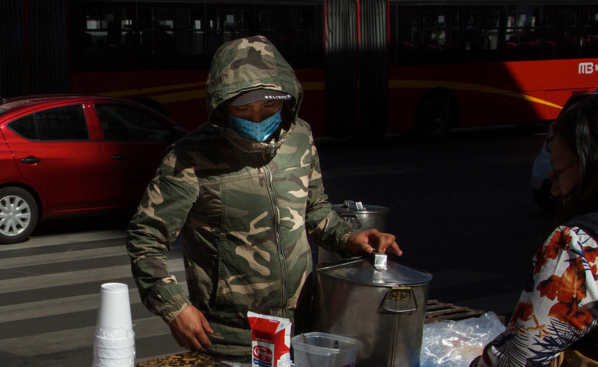 Reabrir economía de México en medio de transmisión intensa puede acelerar casos de COVID-19: OMS