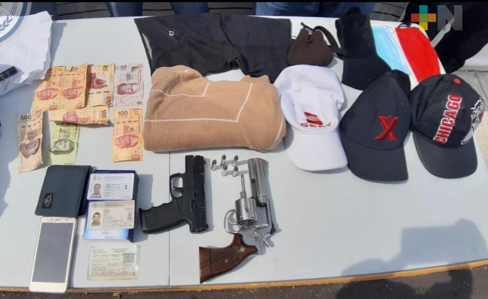 Seguridad Pública decomisa droga y armas de fuego en Medellín, Veracruz y Martínez