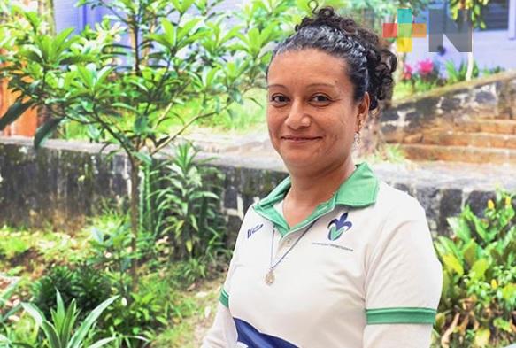 UV recibe buena respuesta al Curso de Yoga en línea