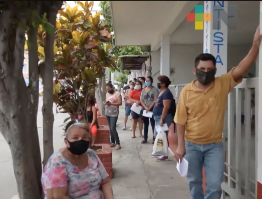 Poza Rica continúa en semáforo epidemiológico  rojo, reporta 146 defunciones