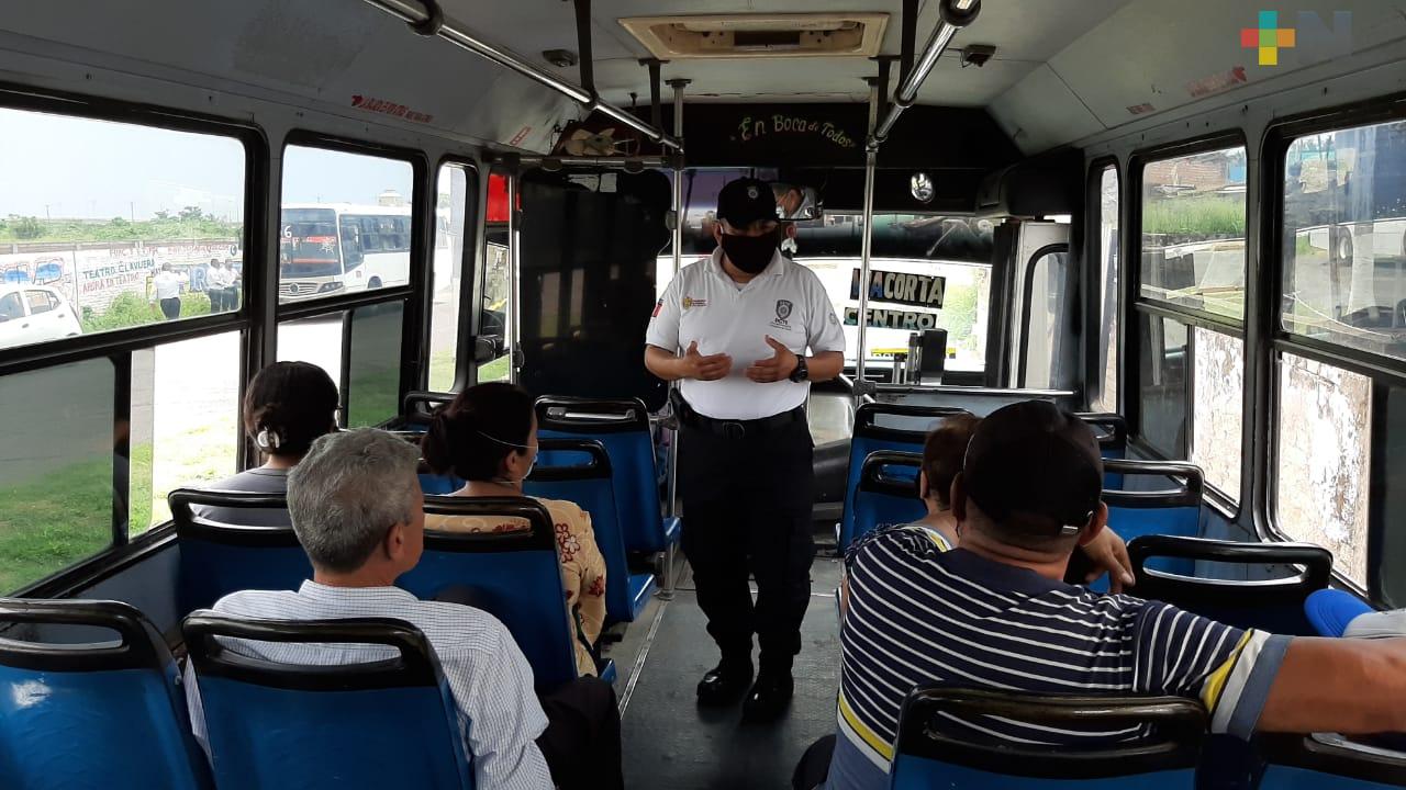 Mantienen operativos de revisión sanitaria en transporte público de Veracruz y Boca del Río