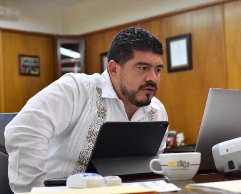 Secretario de Educación de Veracruz dio positivo a COVID-19