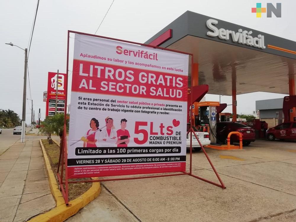 Bajo el lema “Litros gratis para el sector salud” gasolinera de Coatzacoalcos regalará combustible