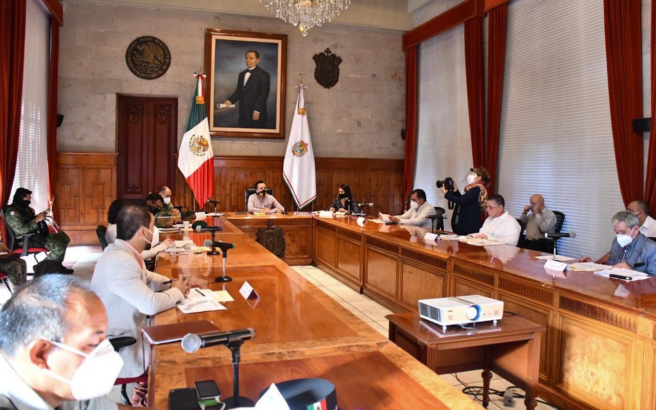 Pide el gobernador Cuitláhuac García a los alcaldes, a no relajar medidas sanitarias