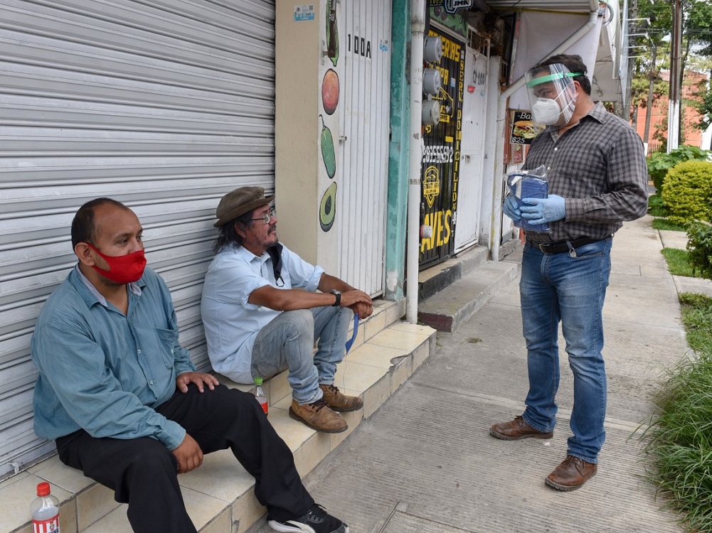 Canaco Xalapa pide sancionar a quienes no usen cubrebocas