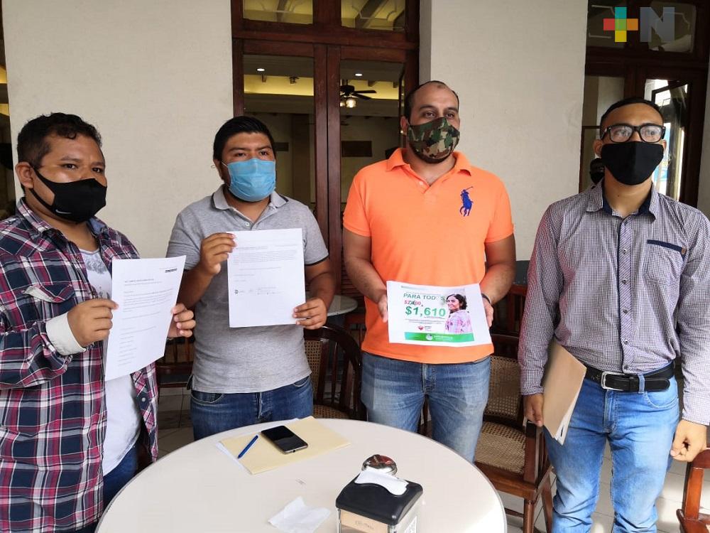Estudiantes piden a autoridades del Tecnologíco de Boca del Río un descuento en inscripción