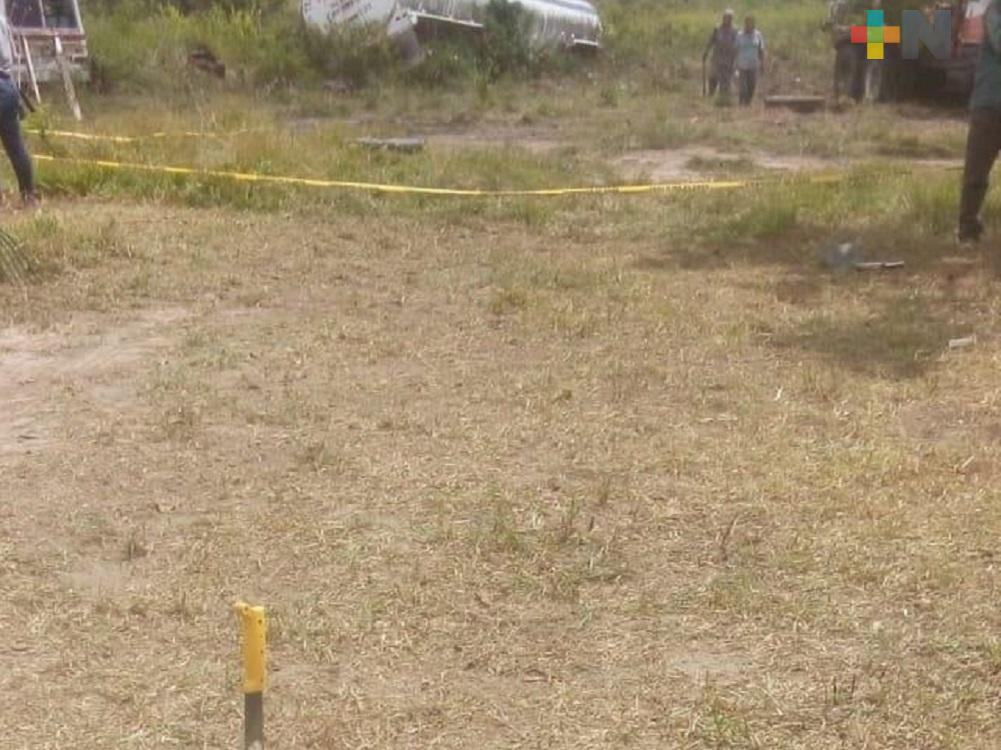 Reportan fosas clandestinas en municipio de Minatitlán, autoridades inspeccionan predio