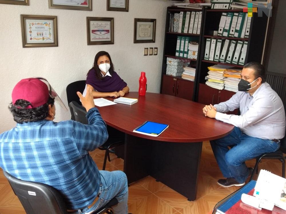 «Misión Cultural» proyecto que pretende combatir rezago en educación para adultos en Ixhuatlán del Café