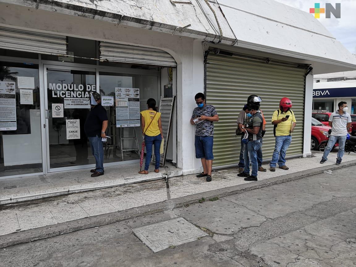 Módulos de licencias de conducir operan con medidas de protección sanitaria