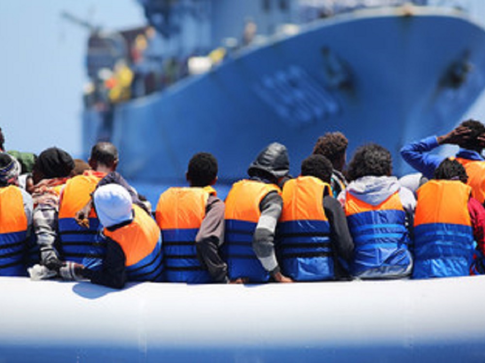 Mueren 45 migrantes en un nuevo naufragio