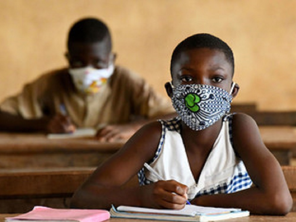 OMS y Unicef instan a la pronta reapertura de escuelas africanas