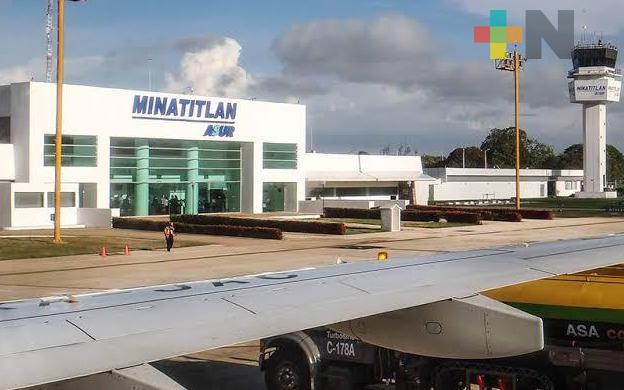 Aeropuerto de Minatitlán reactiva un vuelo más a CDMX