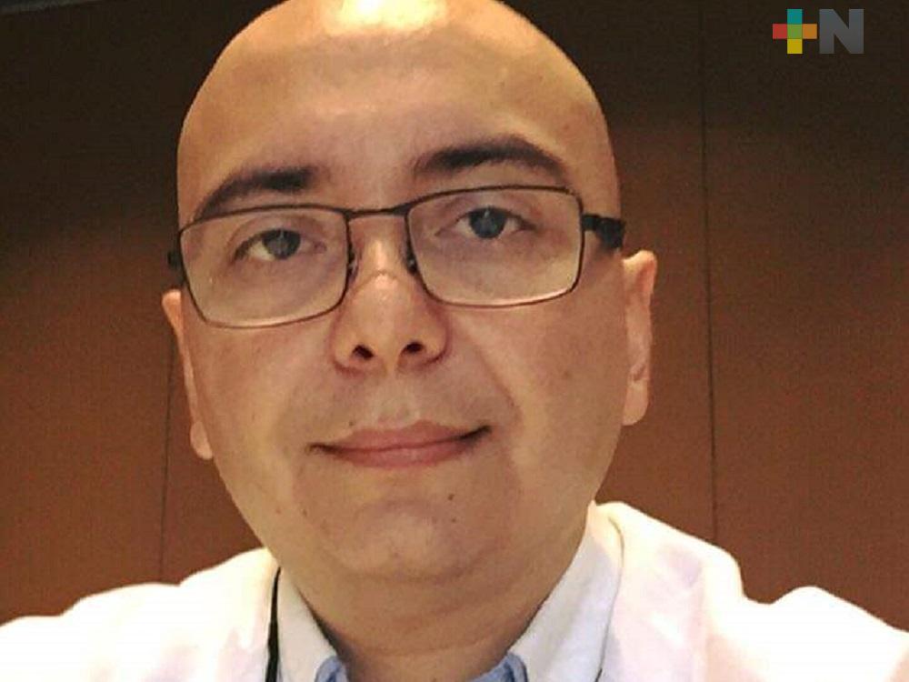 Dióxido de cloro no es benéfico para tratamiento contra COVID-19: médico Alejandro Barrat