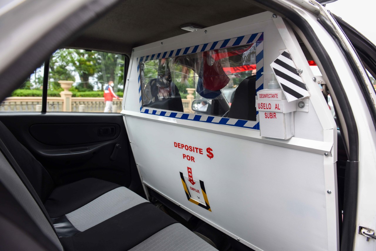 Inicia en Xalapa programa Taxi Seguro contra COVID-19
