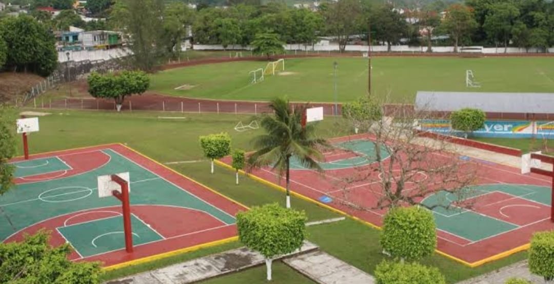 Abren espacios deportivos de Misantla