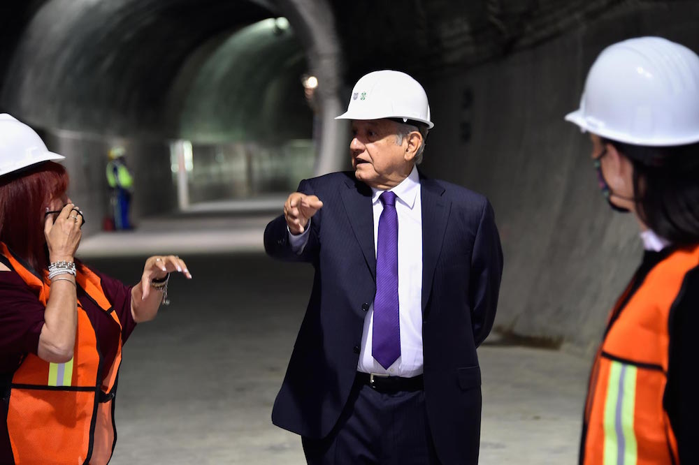 Presidente supervisa avances de ampliación de la L12 del Metro; iniciará operaciones en 2023