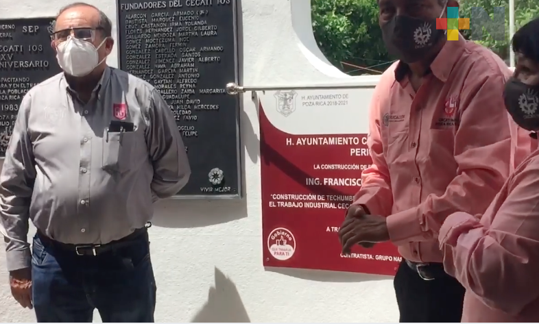 Ayuntamiento de Poza Rica entregó obra de techumbre del Cecati 103