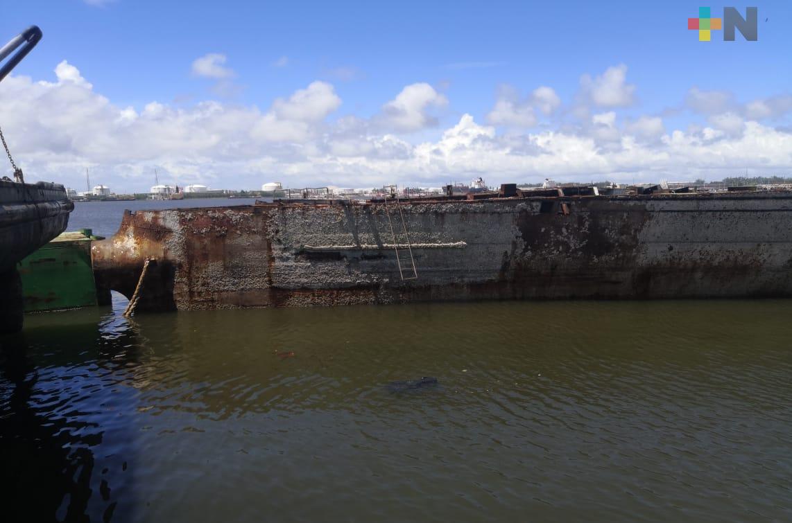 Casco del buque “Quetzalcóatl” sigue hundido en la Laguna de Pajaritos