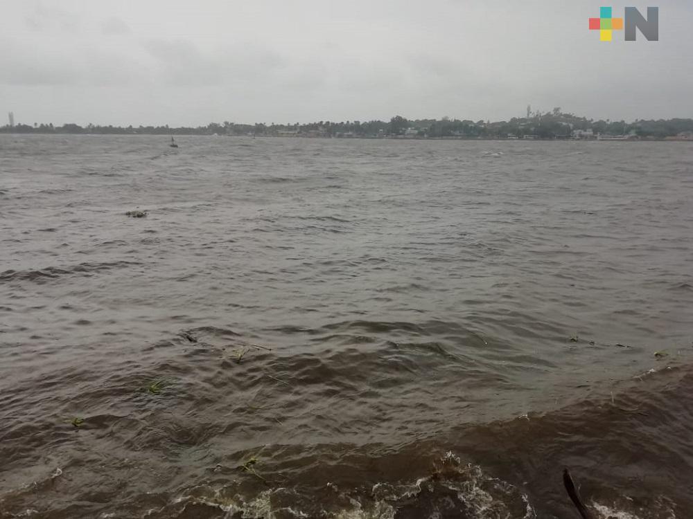 En el sur de Veracruz mantienen monitoreo constante en ríos y arroyos de respuesta rápida