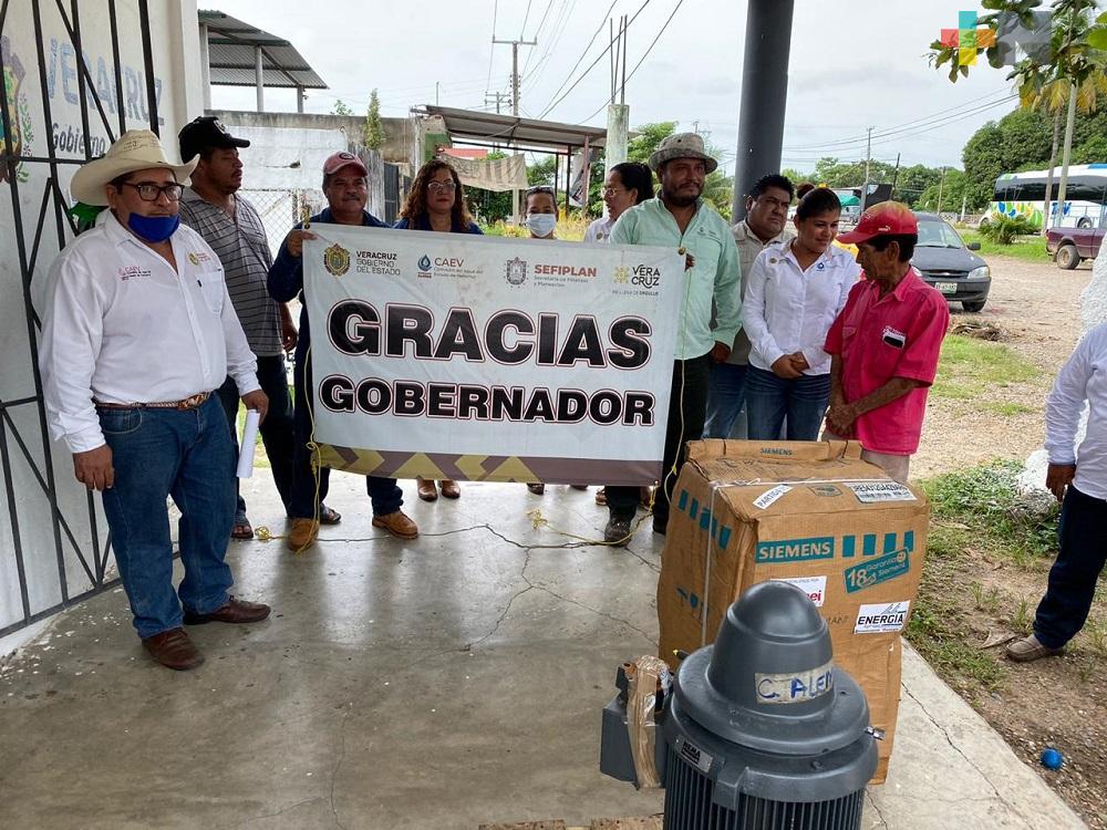 Gobernador Cuitláhuac García modernizará sistema de agua potable en congregaciones del municipio de Cosamaloapan