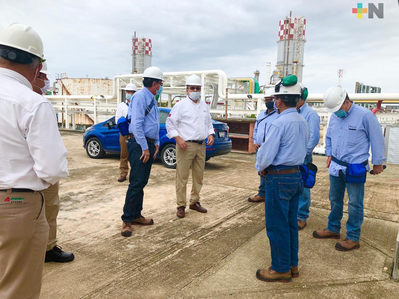 Supervisa Director de Pemex el Complejo Petroquímico Morelos