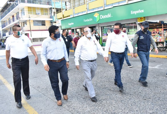 Abren la circulación de calle con mayor número de comercios en Poza Rica