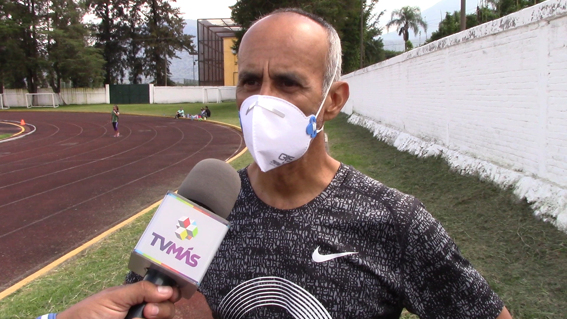 Continúan preparándose triatletas que representarán a México en JO: Marco Sánchez