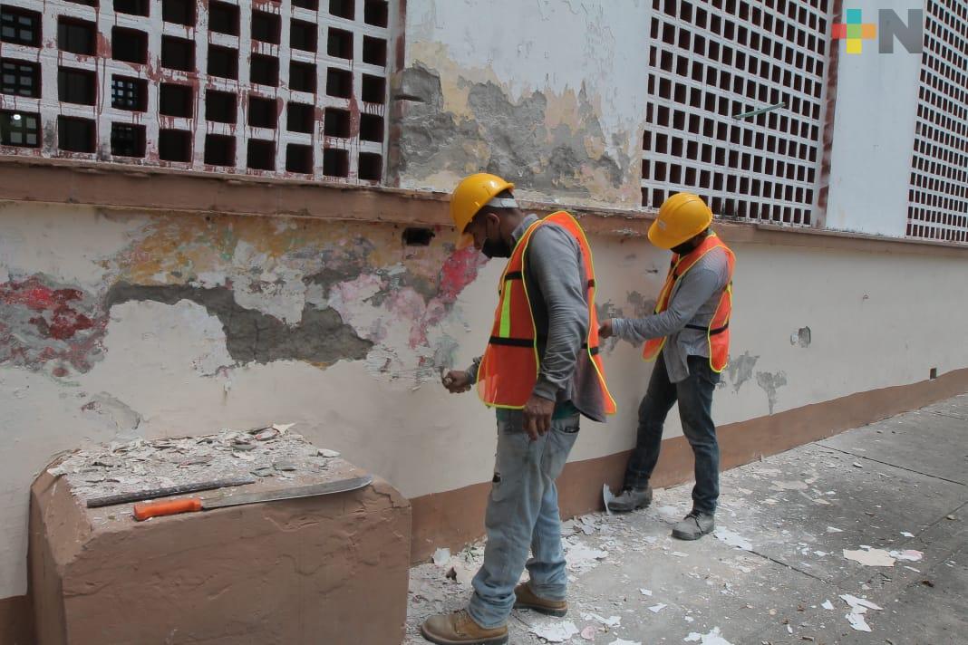 Disminuye SEV rezago en infraestructura de escuelas del puerto de Veracruz