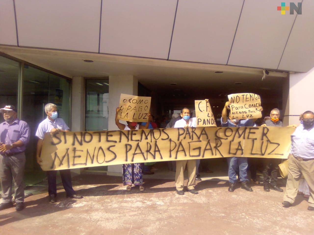 Movimiento Renovador Democrático exigen a CFE  baje tarifas y mejore servicio