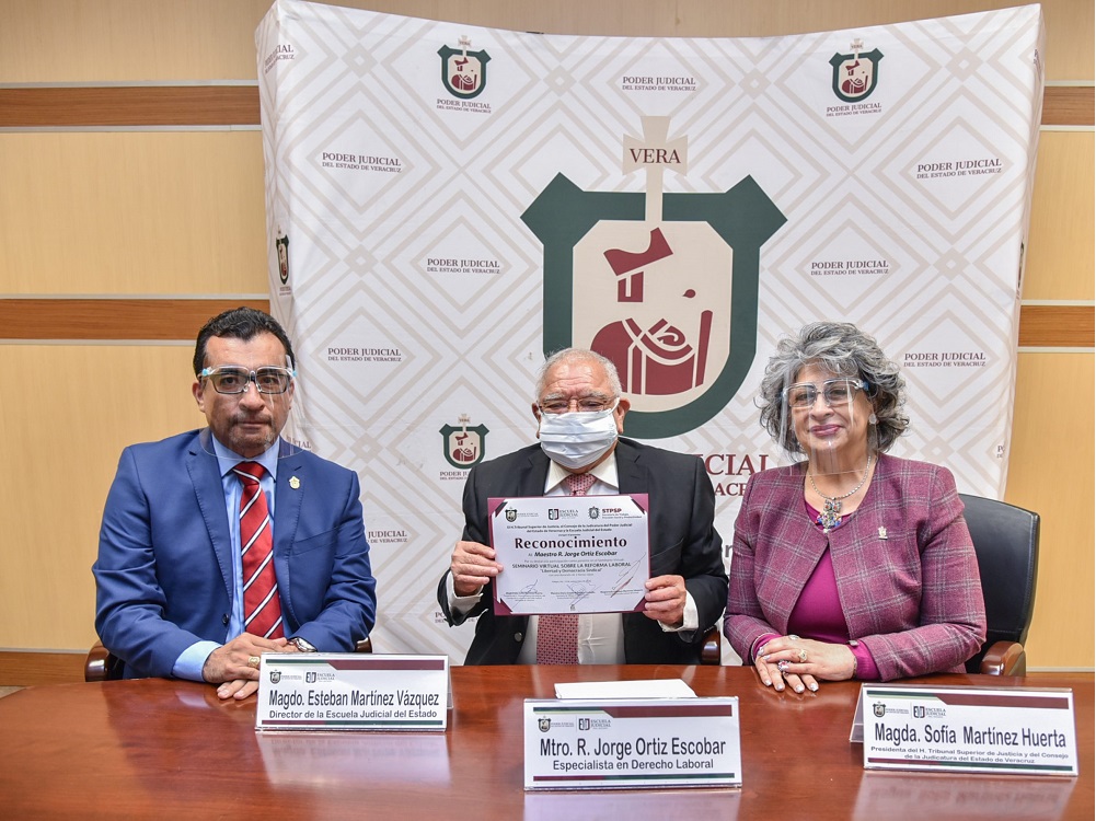 Reforma Laboral garantiza democracia interna de los sindicatos: abogado