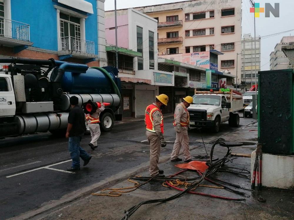 Tormenta deja sin energía eléctrica a zona centro del municipio de Veracruz