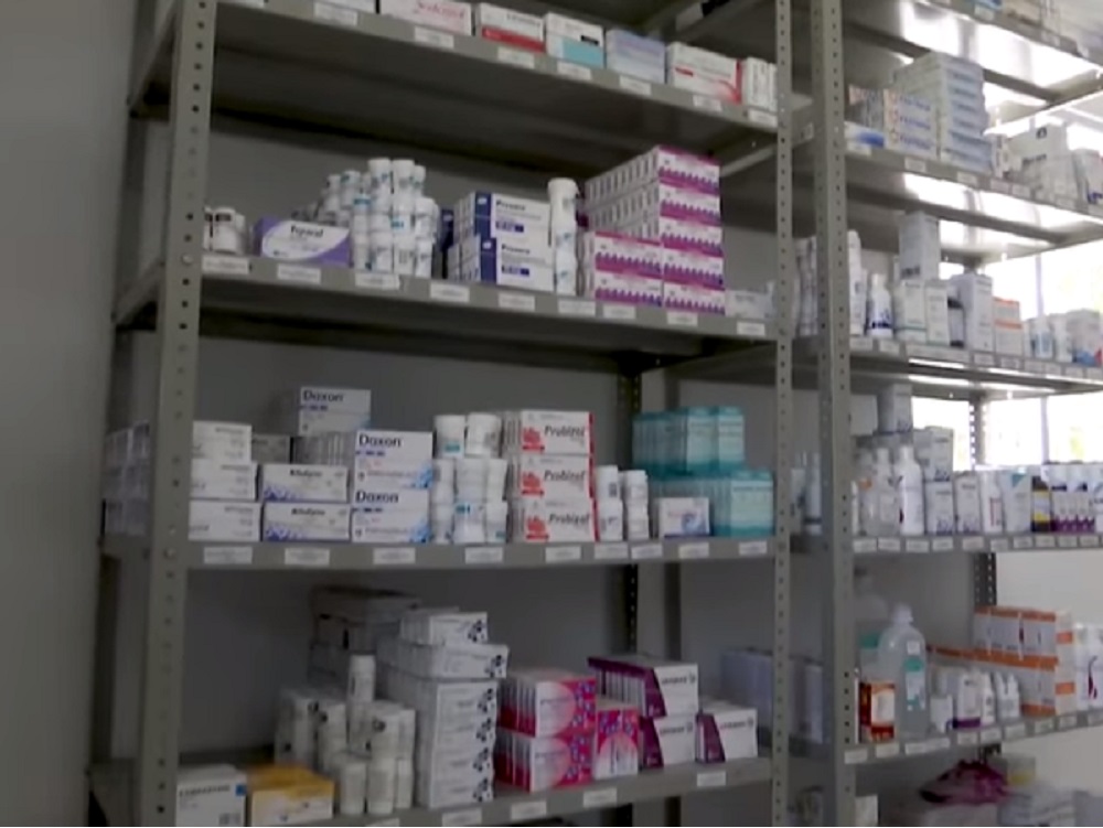 Gobierno de México y sector farmacéutico inician diálogo para compras consolidadas 2025-2026