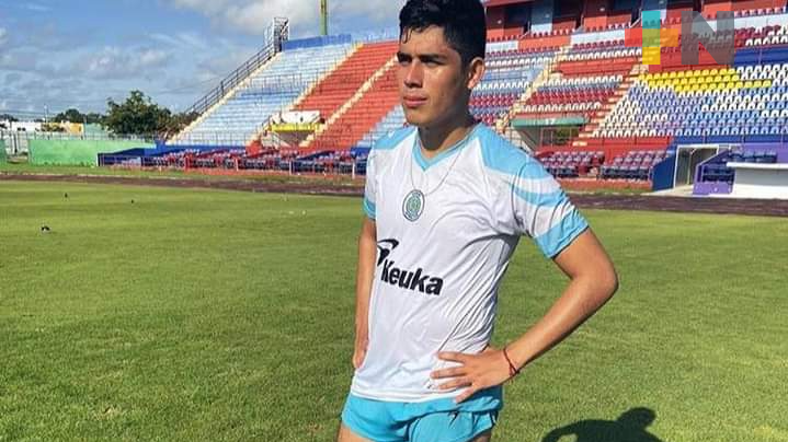 Futbolista minatitleco debutó en Liga de Expansión MX