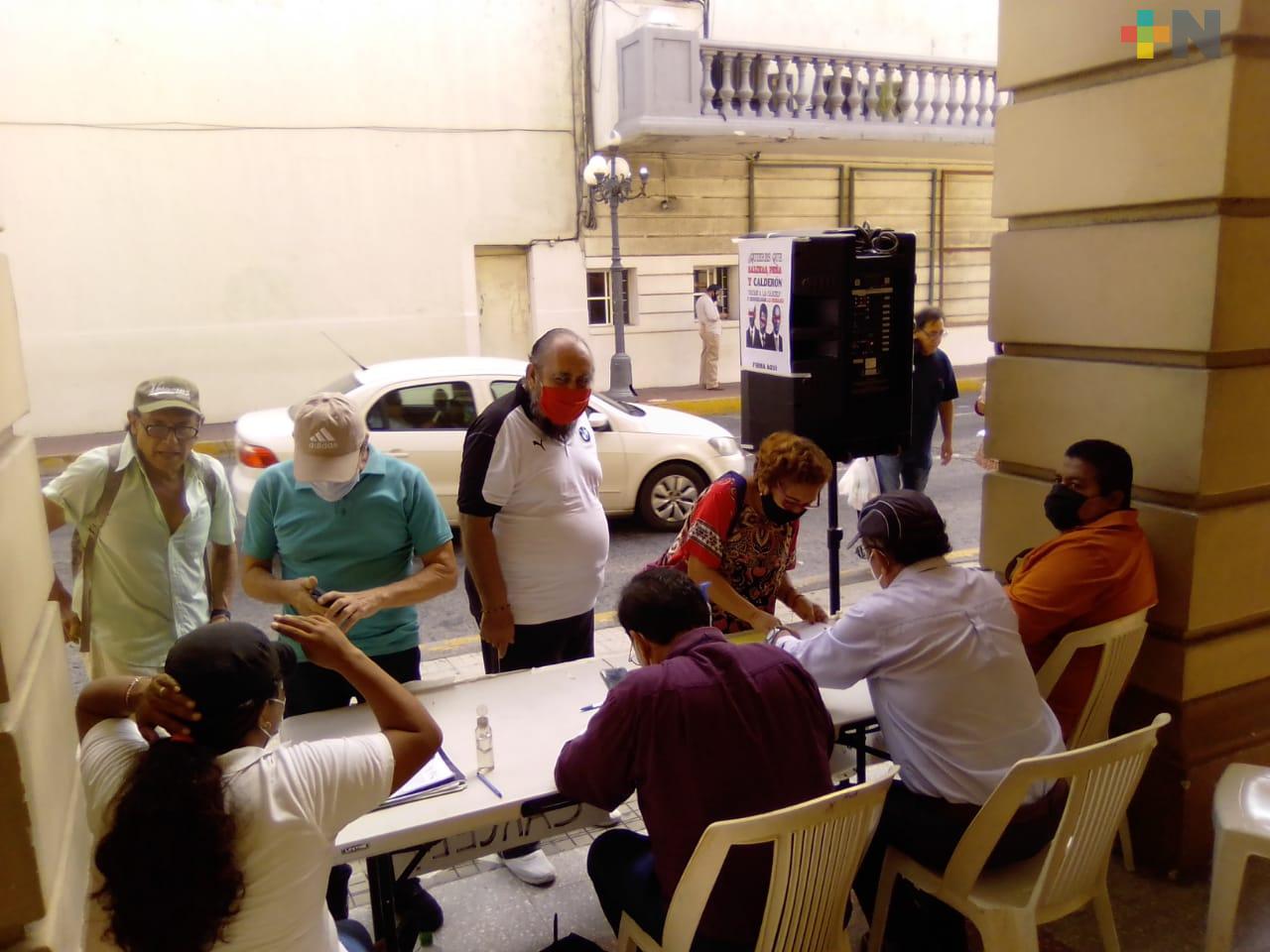 En la ciudad de Veracruz planean instalar hasta 8 mesas para reunir firmas y enjuiciar a expresidentes