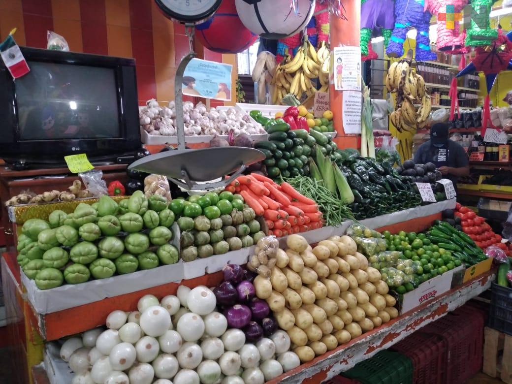 Precios de canasta básica se mantienen en mercado Hidalgo