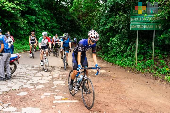 Presentaron evento ciclista «Ultra 100 Catemaco»