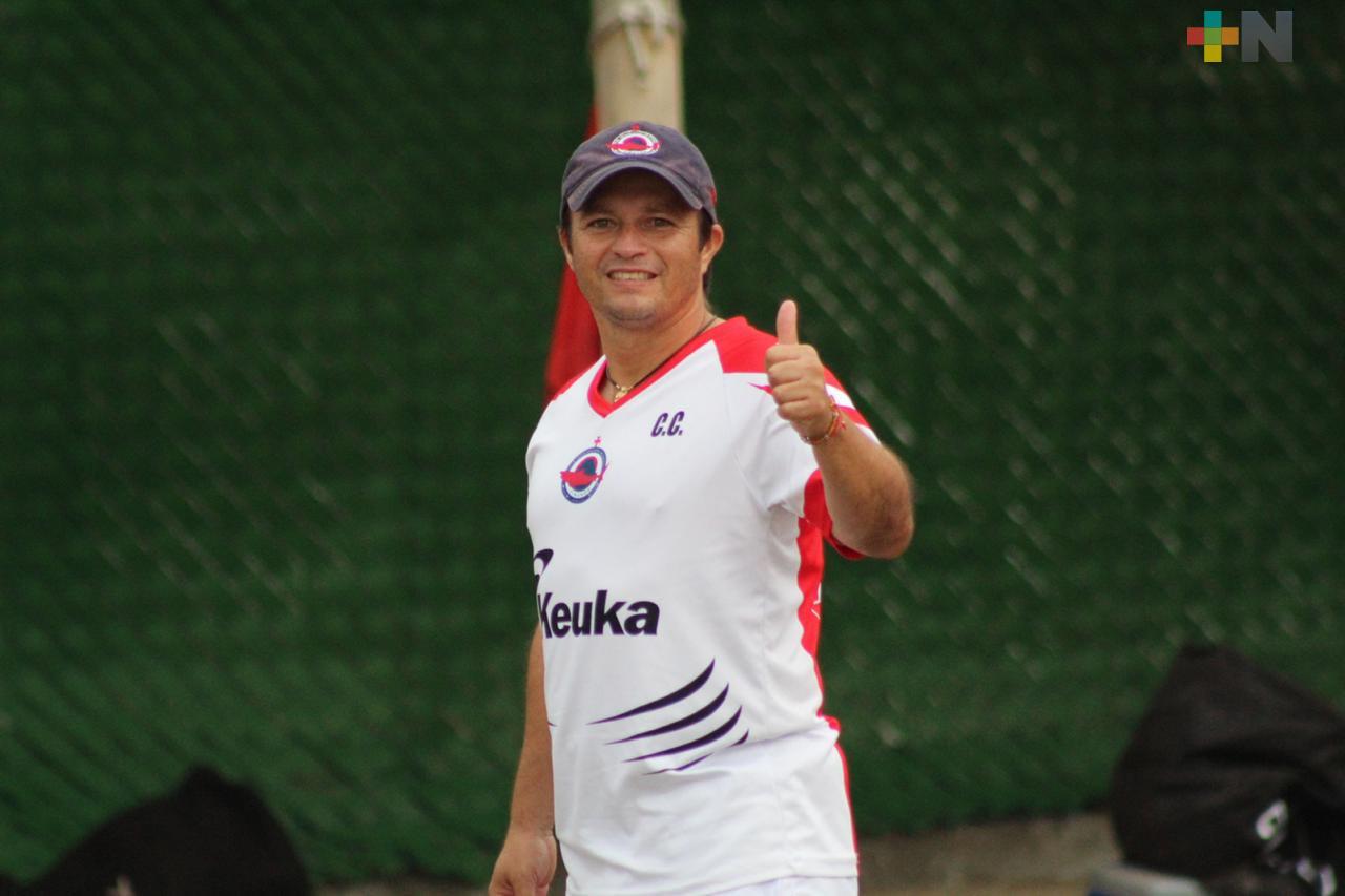 Carlos Cazarín toma las riendas del CVF Tiburón