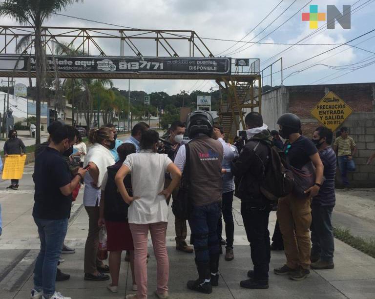 Vecinos de la carretera Xalapa-Coatepec afirman que reductores de velocidad no son la solución