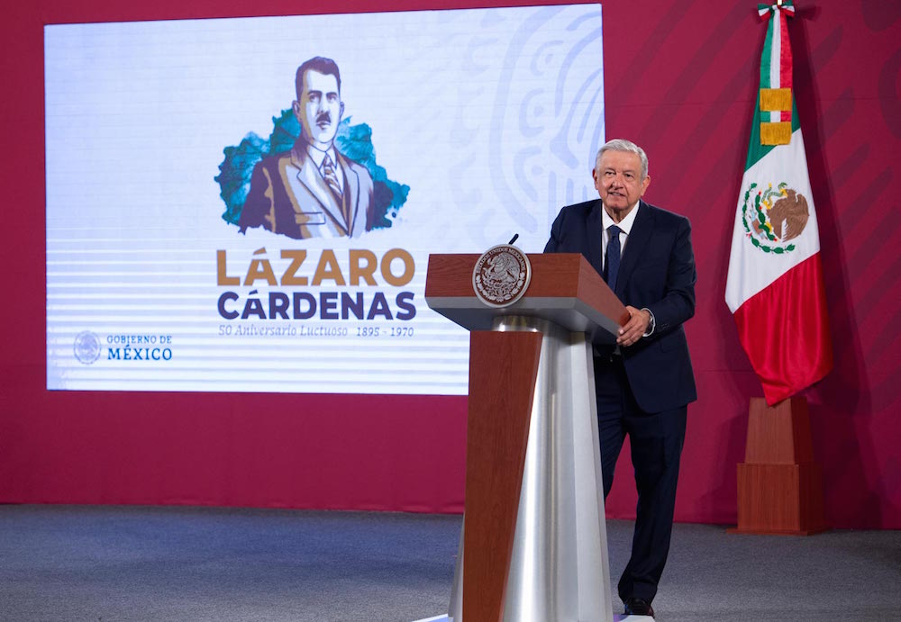 Presuntos vínculos de exsecretario Cienfuegos con narcotraficantes no deben debilitar a las Fuerzas Armadas: presidente