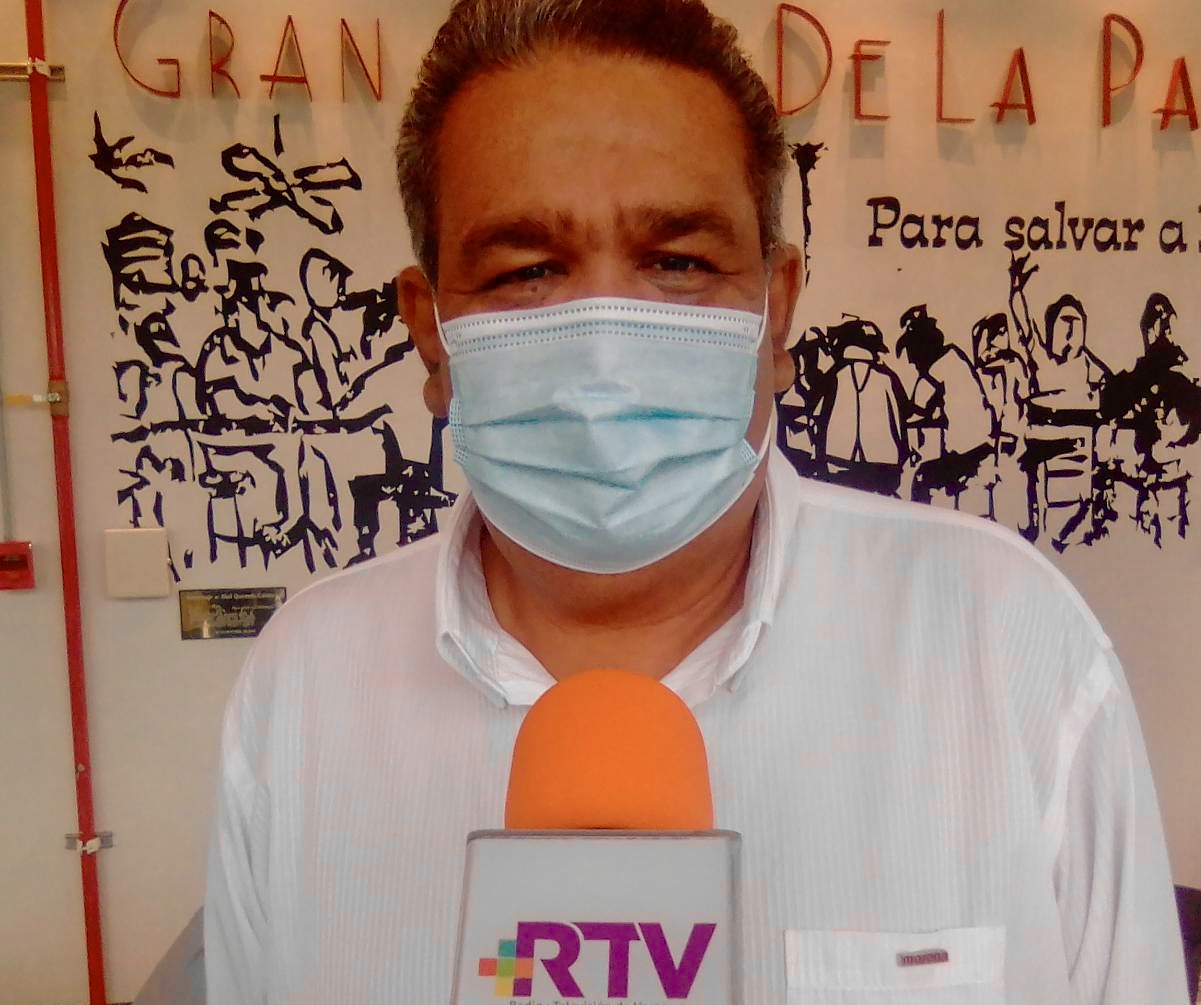 Se analiza que sistemas de agua potable sean públicos: diputado Julio Carranza