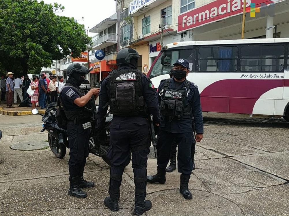 Conductor de urbano atropella a hombre en Coatzacoalcos