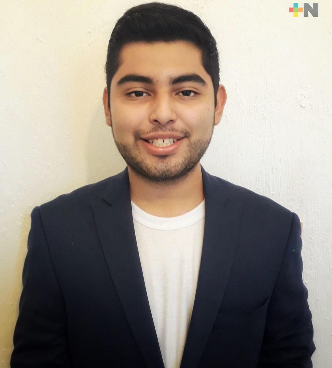 Estudiante de la UV recibe beca para el programa internacional “Liderazgo joven para el cambio social”