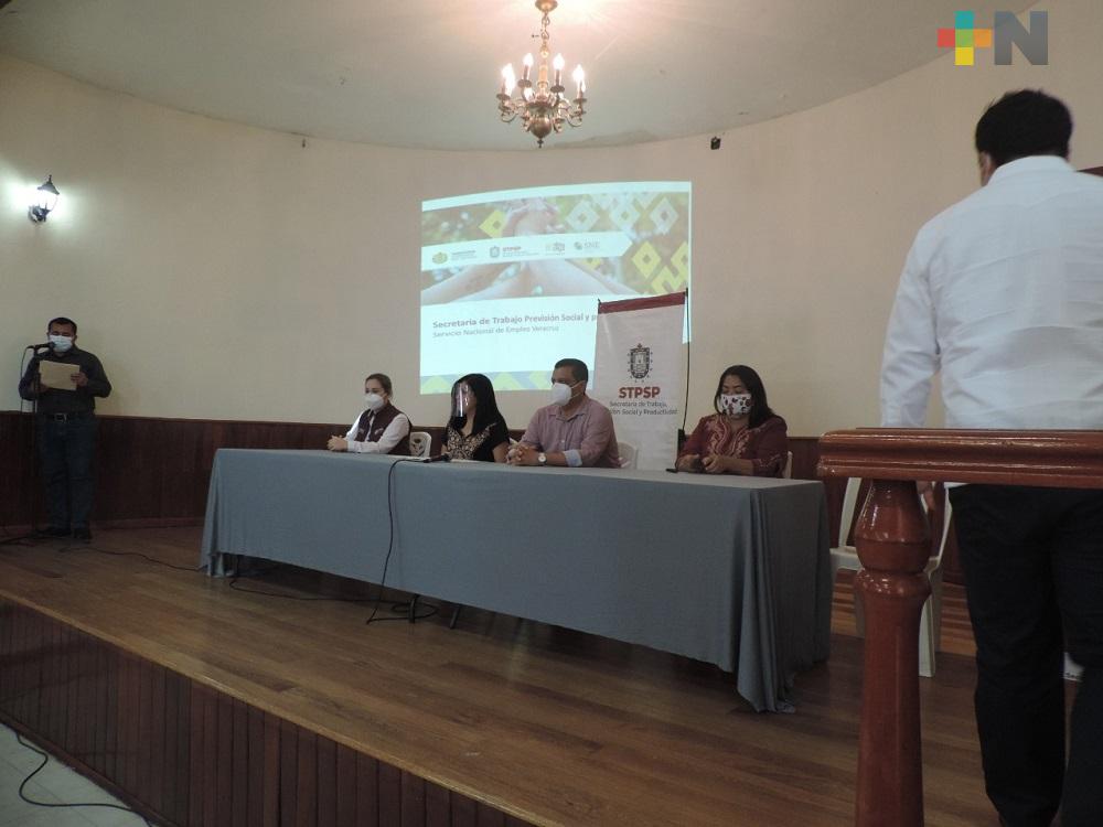 En Cosamaloapan, STPSyP dio a conocer programas a comerciantes para enfrentar la pandemia