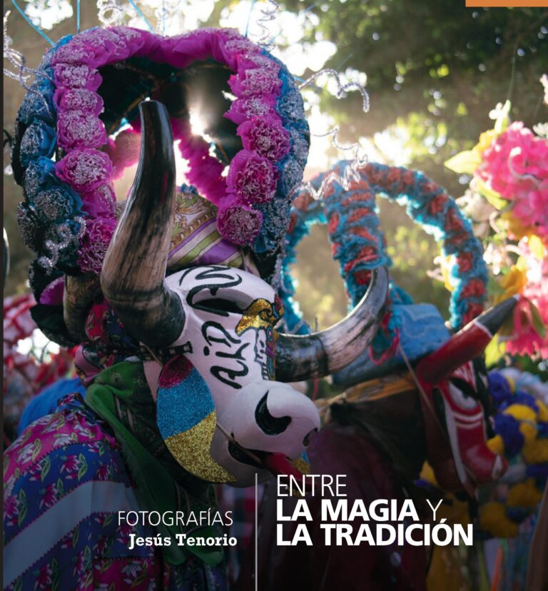 Presenta IVEC libro fotográfico sobre las tradiciones de Veracruz, de Jesús Tenorio