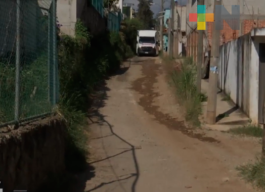 Procede Ayuntamiento de Xalapa a regularizar alineamientos en fraccionamientos