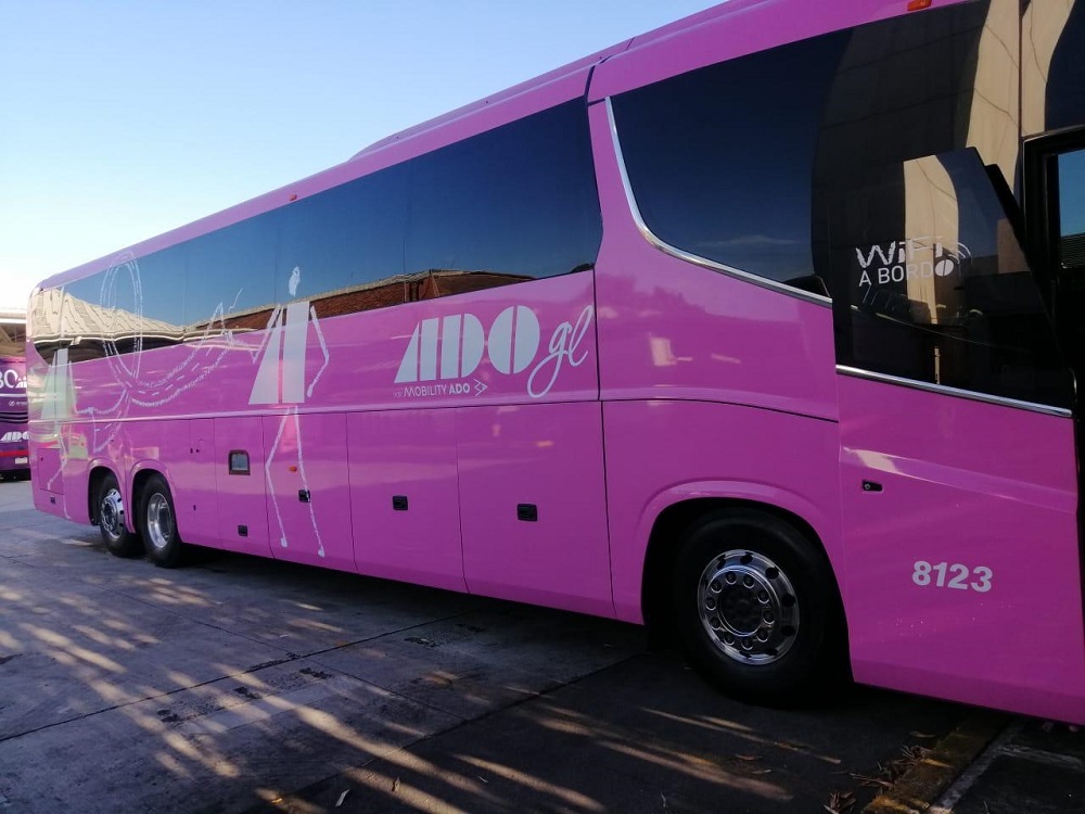 A Xalapa llega «Caravana Rosa», campaña de Grupo ADO y Fundación del Cáncer de Mama