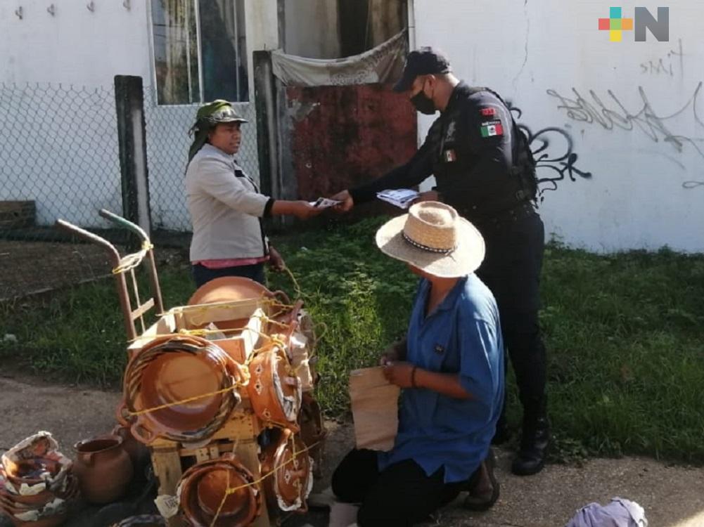 Guardia Nacional y Policía Municipal visitan colonias de Coatzacoalcos para prevenir violencia familiar